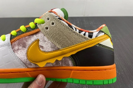 Nike SB Dunk Low DM0807-600 StreetReady 961