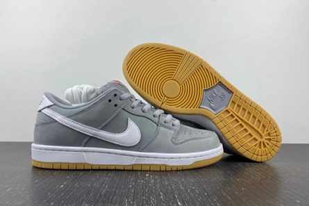 Nike SB Dunk Low Pro ISO Orange Label Wolf Grey Gum DV5464-001 Lightweight 1014