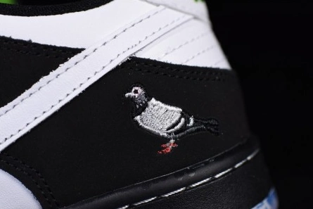 Nike SB Dunk Low Staple Panda Pigeon - BV1310-013 DailyWear 1154