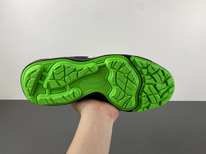 Nike Zoom Field Jaxx SP HQ3061-104 DailyWear 2