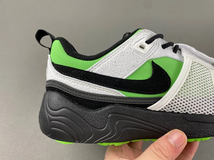 Nike Zoom Field Jaxx SP HQ3061-104 DailyWear 2