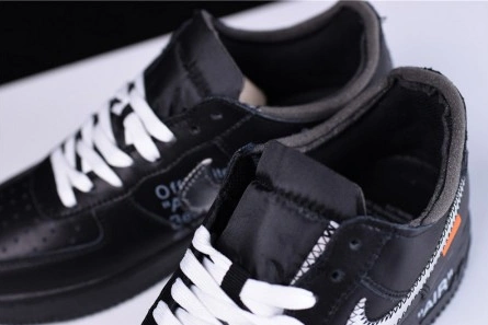 GoodFit OFF-WHITE x MoMA x Nike Air Force 1 07 Low Black AV5210-001 1958
