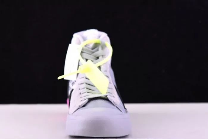 Efficient Off-White Nike Blazer The Queen AA3832-002 1652
