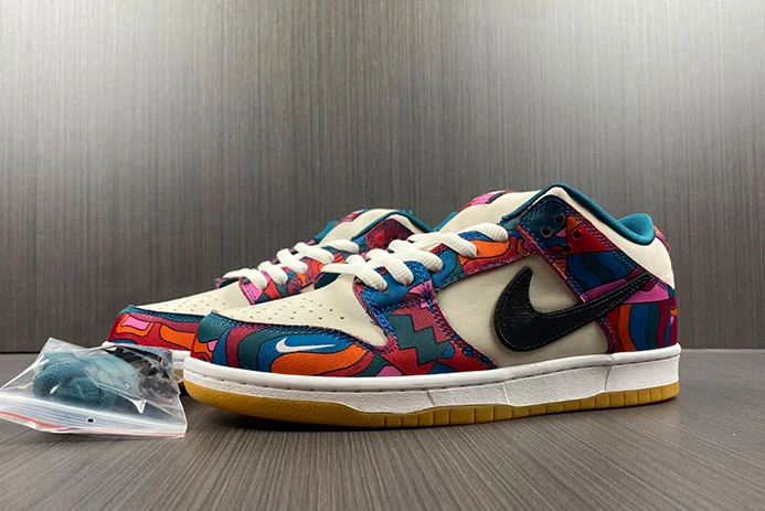 SportInspired Parra x Nike SB Zoom Dunk Low DH7695-600 1087