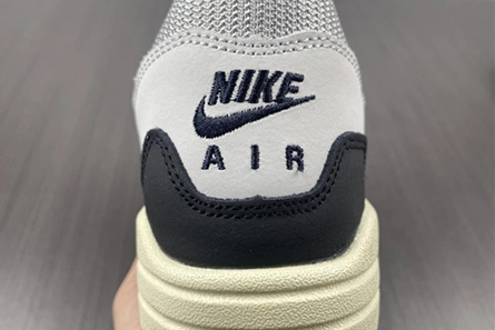Compact Patta x Nike Air Max 1 DH1348-002 1289