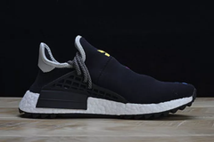 Trendy Pharrell x Adidas NMD Hu Tri-Color Black Running shoes 114970010 1820