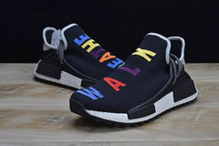 Trendy Pharrell x Adidas NMD Hu Tri-Color Black Running shoes 114970010 1820
