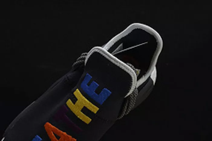 Trendy Pharrell x Adidas NMD Hu Tri-Color Black Running shoes 114970010 1820