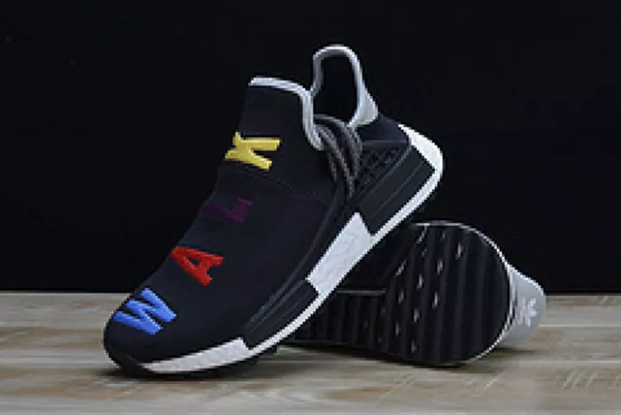 Trendy Pharrell x Adidas NMD Hu Tri-Color Black Running shoes 114970010 1820