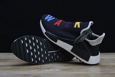 Trendy Pharrell x Adidas NMD Hu Tri-Color Black Running shoes 114970010 1820