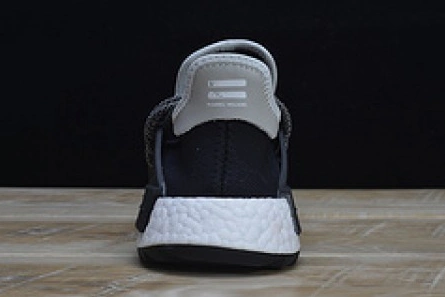Trendy Pharrell x Adidas NMD Hu Tri-Color Black Running shoes 114970010 1820