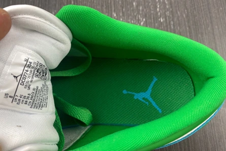 Cozy 1232 Air Jordan 1 Low DC0774- 146