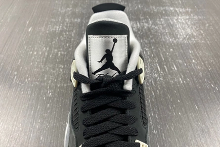 Reliable 5731 Jordan 4 Retro Fear Pack  626969- 431