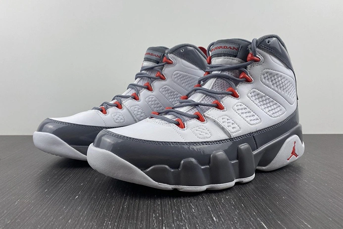 Classic 8214 Jordan 9 Retro CT8019- 664