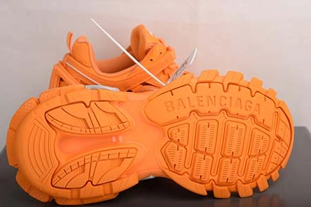 Practical 5938 Balenciaga Track 2  568615 W2GN5 5817