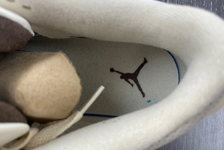 Breathable 5998 Travis Scott x Air Jordan 3 “Palomino” 136064- 371