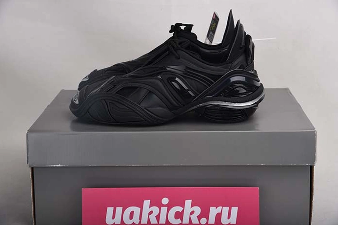 6773 BALENCIAGE 5.0 TYREX 20SS RUNWAY 617535-W2TA1- SmartChoice 2036
