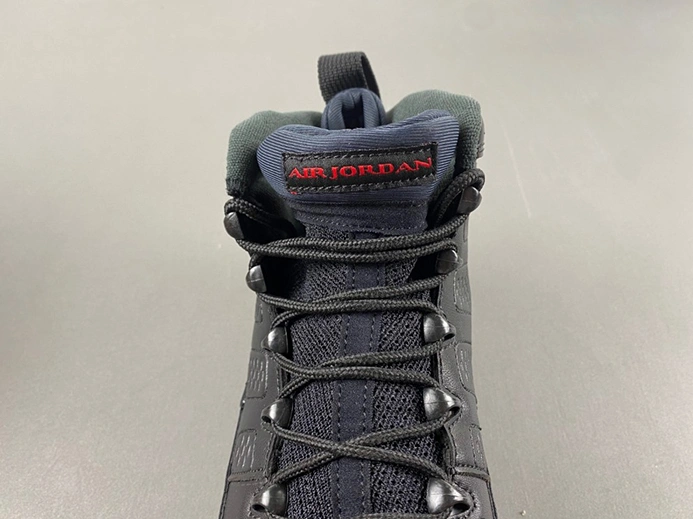 8023 Jordan 9 Retro Bred Patent  302370- Classic 652