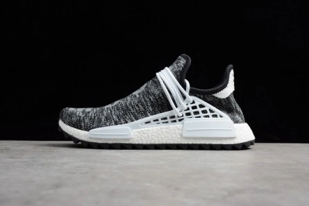 2581 adidas mens  PW HUMAN RACE NMD TR "PHARRELL" AC Breathable 1798