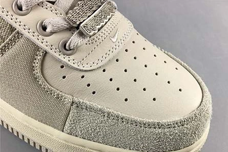 Resilient 294 NIKE AIR FORCE1 TRAVIS SCOTT CN2405-902