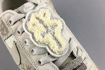 Resilient 294 NIKE AIR FORCE1 TRAVIS SCOTT CN2405-902