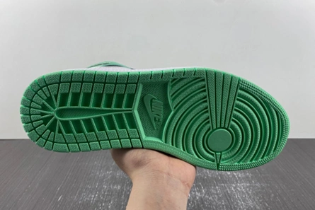 Timeless 3737 Jordan 1 Retro High OG Green Glow DZ5485- 62