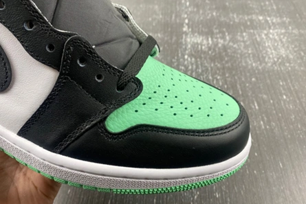 Timeless 3737 Jordan 1 Retro High OG Green Glow DZ5485- 62