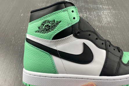 Timeless 3737 Jordan 1 Retro High OG Green Glow DZ5485- 62