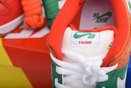 Breathable 5459 Nike Dunk Low Orange Green White CZ5130- 1133