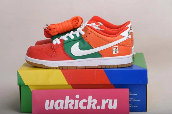 Breathable 5459 Nike Dunk Low Orange Green White CZ5130- 1133