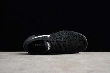 5498 Nike Air Vapormax Flyknit 2.0 Running Sneakers Black Grey mens 942842- Functional 1479