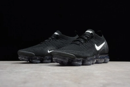 5498 Nike Air Vapormax Flyknit 2.0 Running Sneakers Black Grey mens 942842- Functional 1479