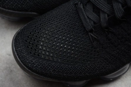 5498 Nike Air Vapormax Flyknit 2.0 Running Sneakers Black Grey mens 942842- Functional 1479