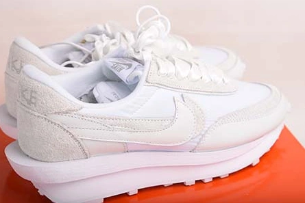 GoAnywhere SACAI X LDWAFFLE 'WHITE NYLON' - NIKE - BV0073-101 1226