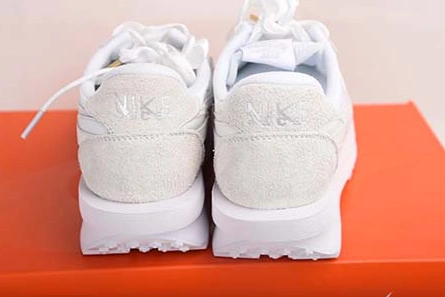 GoAnywhere SACAI X LDWAFFLE 'WHITE NYLON' - NIKE - BV0073-101 1226