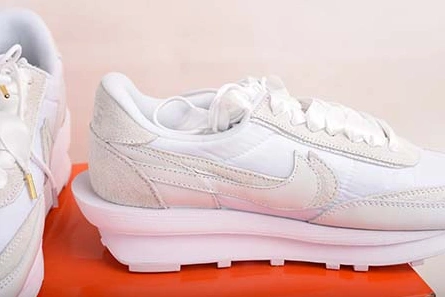 GoAnywhere SACAI X LDWAFFLE 'WHITE NYLON' - NIKE - BV0073-101 1226