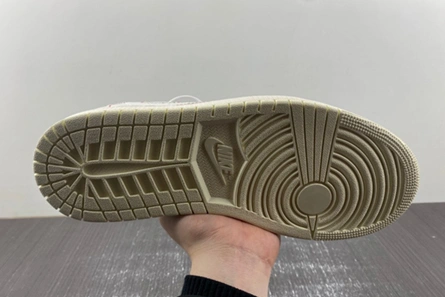2626 Travis Scott x Air Jordan 1 DM7866- Stylish 13