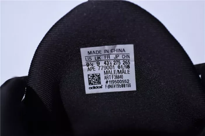 3592 Adidas Yeezy Desert Rat 500 Utility Black F Durable 1767