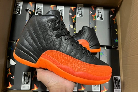 Comfortable 3631 Jordan 12 Retro Brilliant Orange (Women's)  FD9101- 738