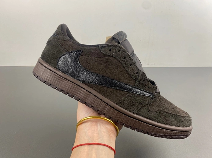 Trendsetting 6160 Travis Scott x Air Jordan 1 Low OG DM7866 28