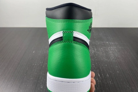 9225 Air Jordan 1 High OG “Lucky Green” DZ5485- Bright 144