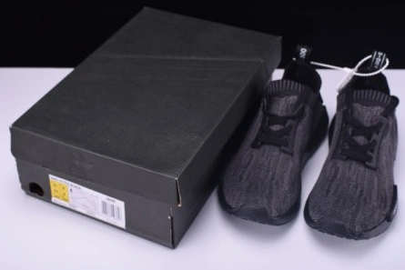 Functional 4663 Adidas NMD R1 PRICEKNIT Pitch Black Basf Boost MENS  S 1834