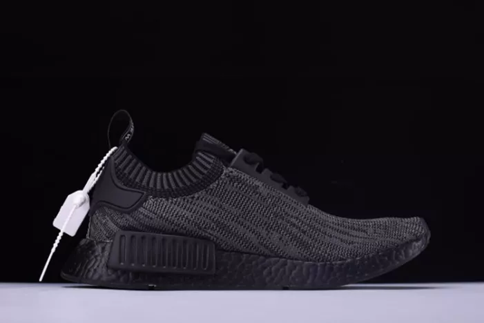 Functional 4663 Adidas NMD R1 PRICEKNIT Pitch Black Basf Boost MENS  S 1834