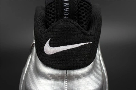 5109 Nike Air Foamposite Pro PRM "Silver Surfer" metallic silver mens 616750- WellDesigned 1536