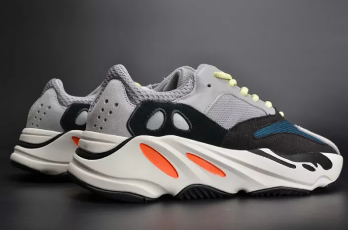 5522 Adidas Yeezy 700 Boost Wave Runner B Durable 1773