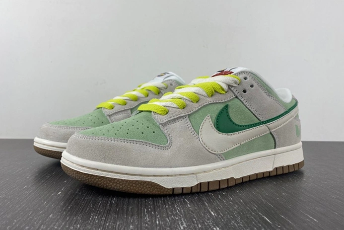 Modern 1520 Nike Dunk Low D09457 1017