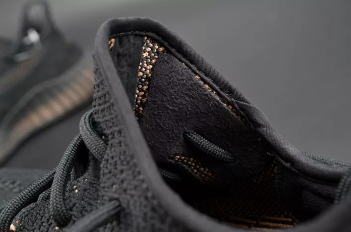5016 adidas Yeezy Boost 350 V2 Black Copper BY Bold 1781