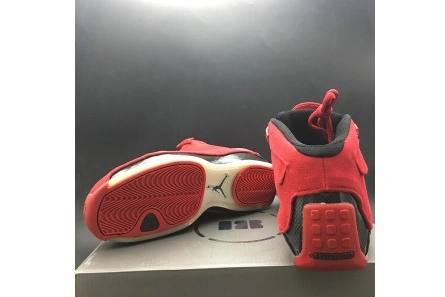 Sleek 1846 Air Jordan 18 Retro 836