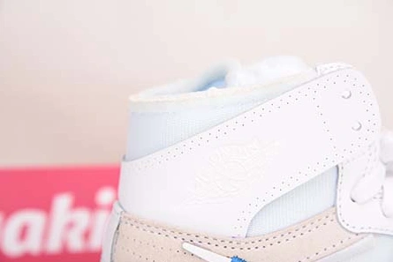 ModernLook 5806 Off-White Air Jordan 1 Retro High White AQ0818- 2020