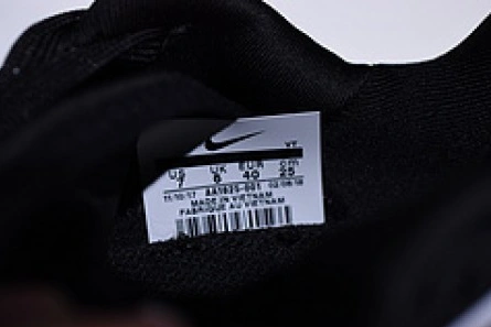 Stylish 4754 Nike Epic React Flyknit black and white  AA1625 1571